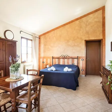 Borgo Piscine Ristorante E Sala Convegni Ferienhaus Pomaia