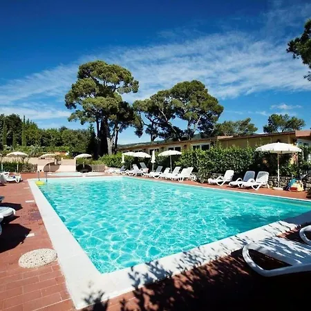 Borgo Piscine Ristorante E Sala Convegni Ferienhaus *