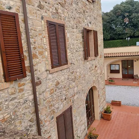 Borgo Piscine Ristorante E Sala Convegni