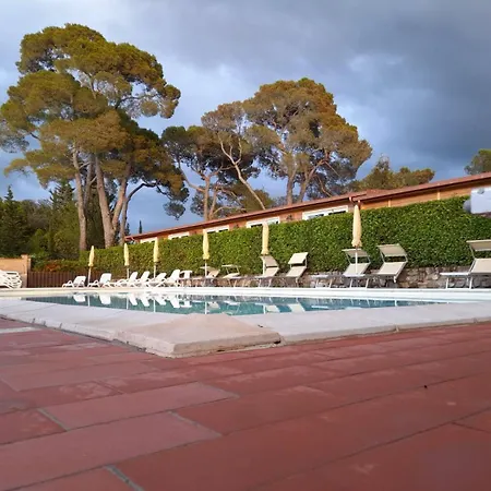 Borgo Piscine Ristorante E Sala Convegni Ferienhaus *