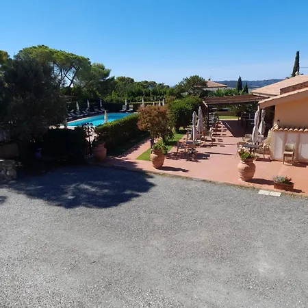 Borgo Piscine Ristorante E Sala Convegni Ferienhaus