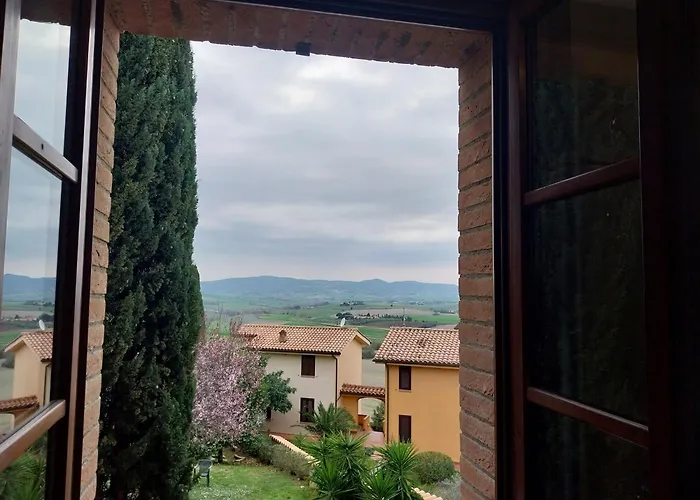 Borgo Pomaia